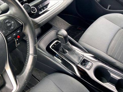 Used 2020 Toyota Corolla SE FWD image 16