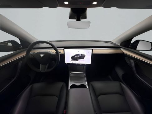 Used 2023 Tesla Model Y Long Range AWD/4WD image 15