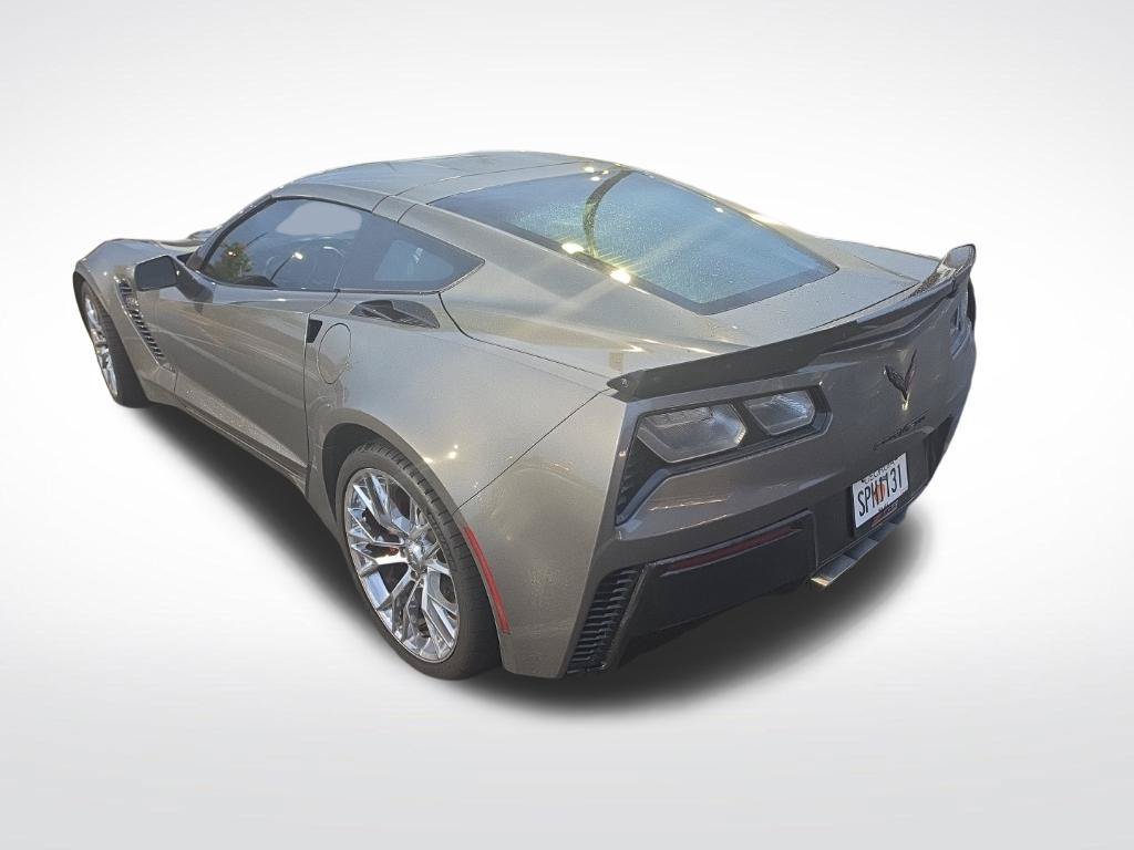 Used 2016 Chevrolet Corvette Z06 w/ 3LZ Preferred Equipment Group RWD image 6