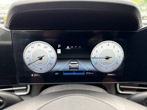 Used 2024 Hyundai Elantra SEL FWD image 18
