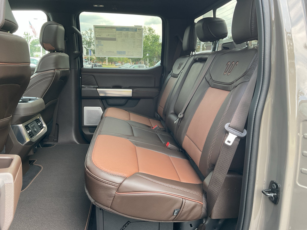 New 2026 Ford F350 King Ranch w/ Chrome Package AWD/4WD image 16