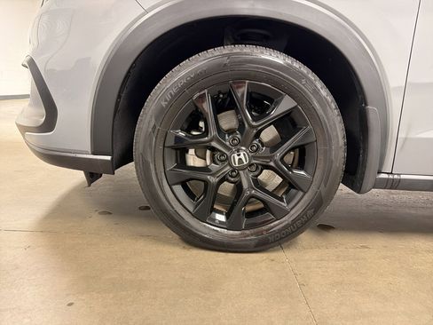 Used 2023 Honda HR-V Sport image 10