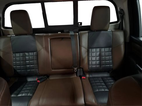 Used 2019 Nissan Titan Platinum Reserve w/ Platinum Utility Package image 36