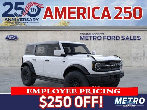 New 2026 Ford Bronco Outer Banks AWD/4WD image 1