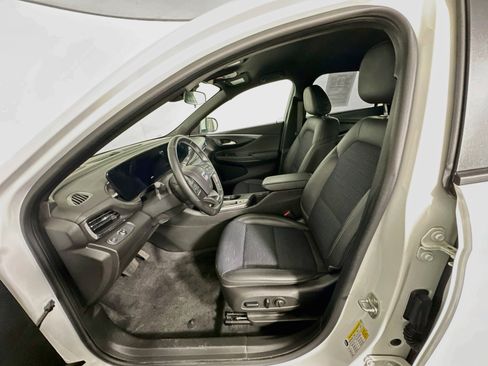 Used 2024 Buick Envista Preferred w/ Convenience I Package FWD image 13
