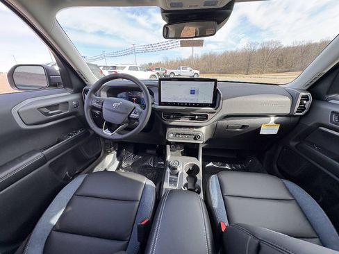 New 2025 Ford Bronco Sport Outer Banks w/ Outer Banks Tech Package+ AWD/4WD image 23