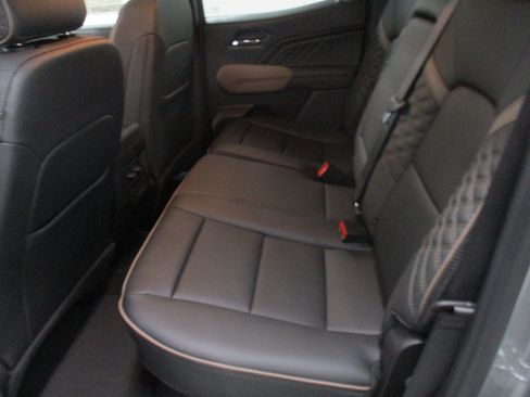 New 2026 GMC Canyon Denali AWD/4WD image 19