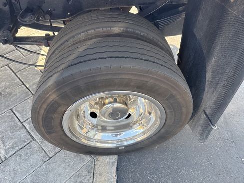 Used 2019 Ford F450 XL w/ XL Value Package image 6