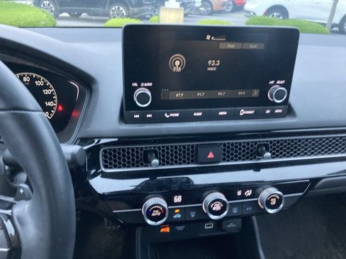 Used 2022 Honda Civic Sport image 12
