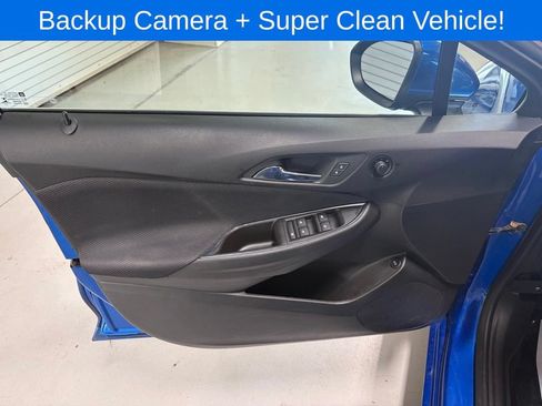 Used 2016 Chevrolet Cruze LT FWD image 9