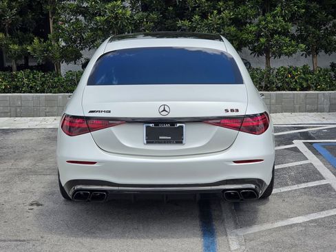 Used 2024 Mercedes-Benz S 63 AMG S w/ Carbon Fiber Exterior Package image 5