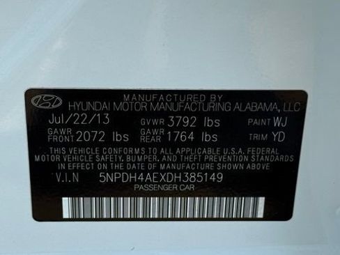 Used 2013 Hyundai Elantra GLS FWD image 31