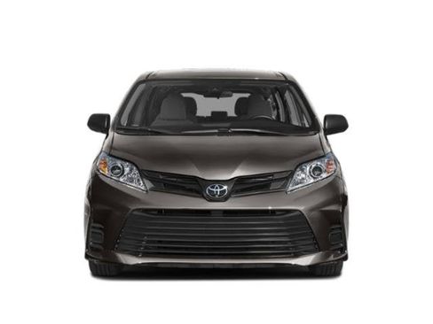 Used 2019 Toyota Sienna XLE w/ XLE Navigation Package AWD/4WD image 7