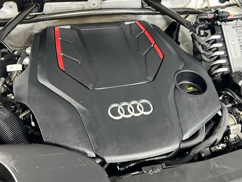 Used 2023 Audi SQ5 Prestige w/ Prestige Package AWD/4WD image 32