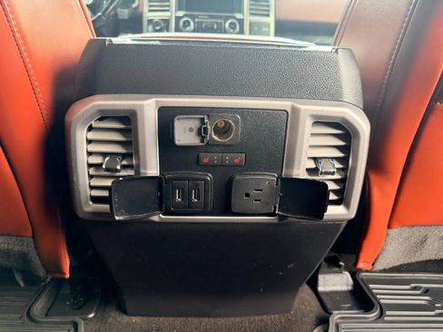 Used 2019 Ford F150 Platinum w/ Equipment Group 701A Luxury image 37