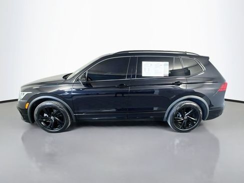 Used 2024 Volkswagen Tiguan SE R-Line FWD image 5