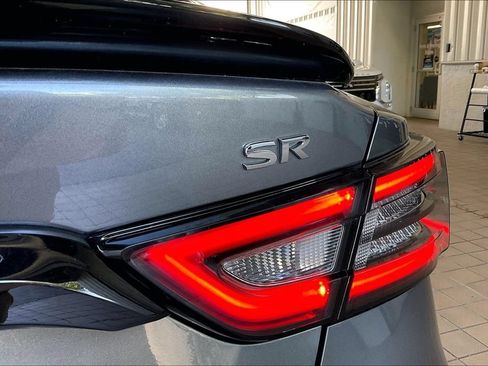 Used 2023 Nissan Maxima SR FWD image 19