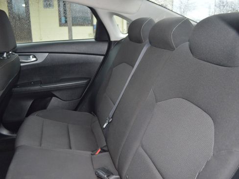 Used 2020 Kia Forte LXS image 24