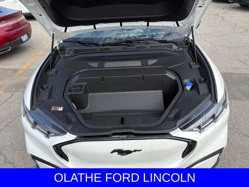 New 2025 Ford Mustang Mach-E Premium image 18