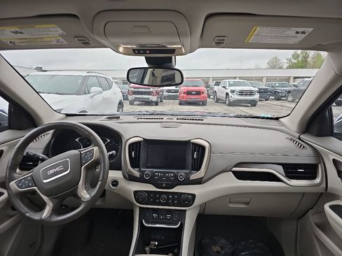 Used 2018 GMC Terrain Denali w/ Advanced Safety Package AWD/4WD image 6