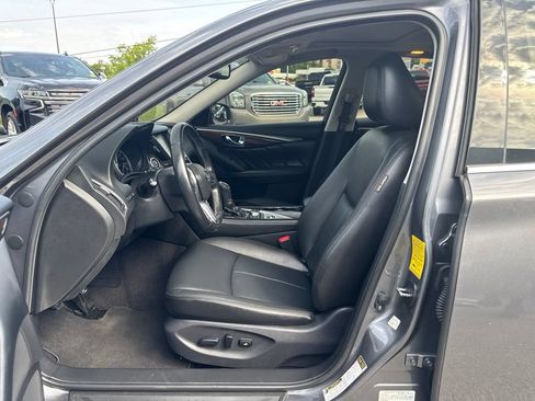 Used 2018 INFINITI Q50 Luxe w/ Essential Package (3.0T Luxe) RWD image 12