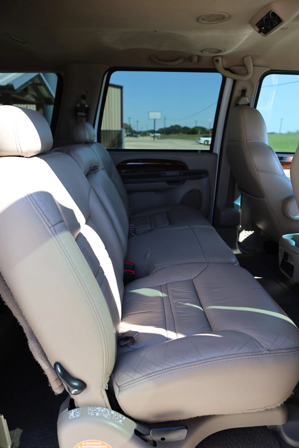 Used 2000 Ford Excursion Limited AWD/4WD image 42