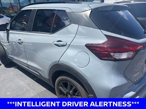 Certified 2023 Nissan Kicks SR image 2