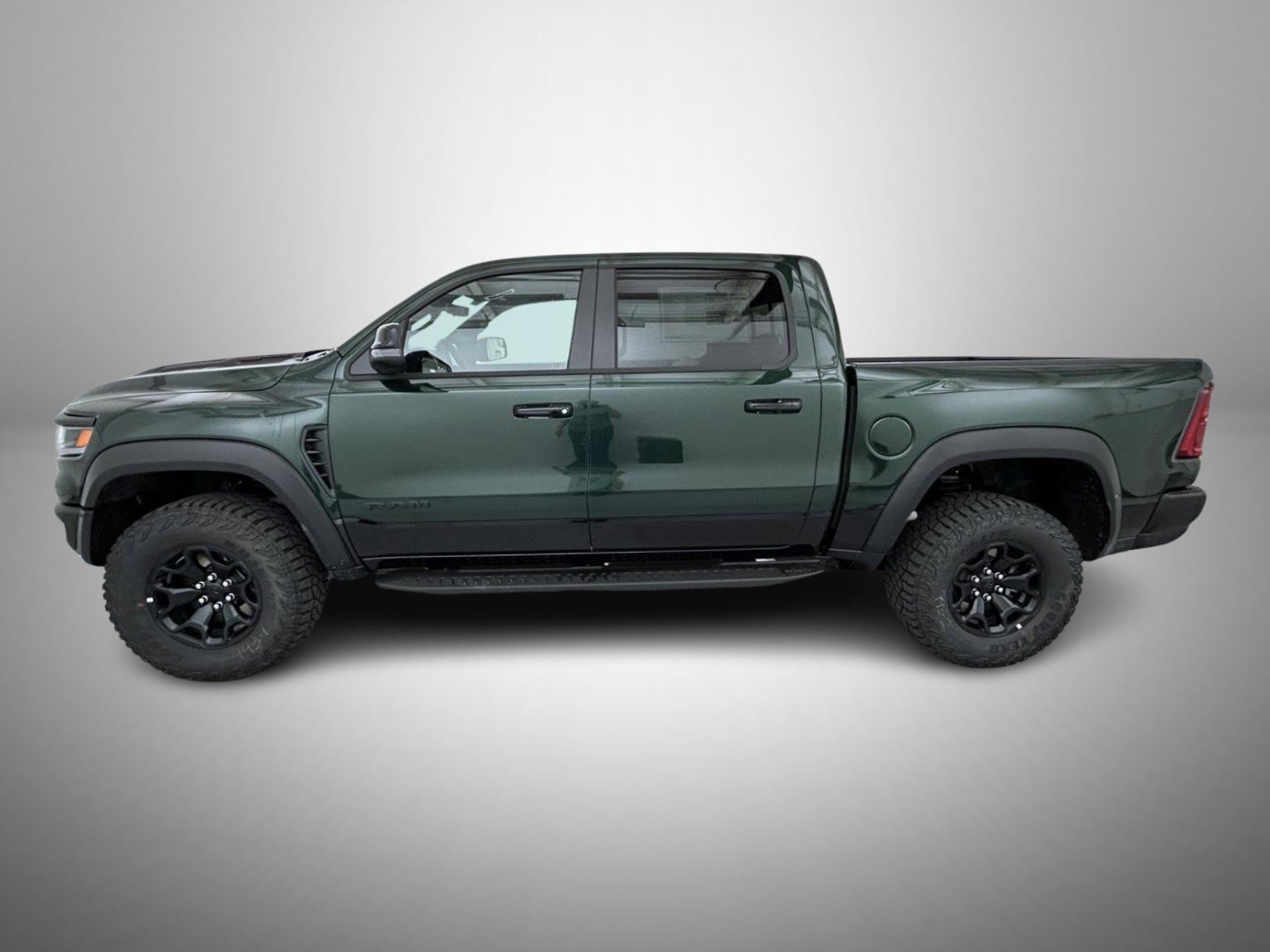 New 2026 RAM 1500 RHO w/ RHO Level 1 Equipment Group AWD/4WD image 8