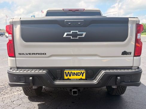 New 2026 Chevrolet Silverado 1500 ZR2 w/ ZR2 Bison Edition AWD/4WD image 5