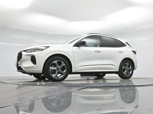 Certified 2023 Ford Escape ST-Line w/ Tech Pack #1 image 53