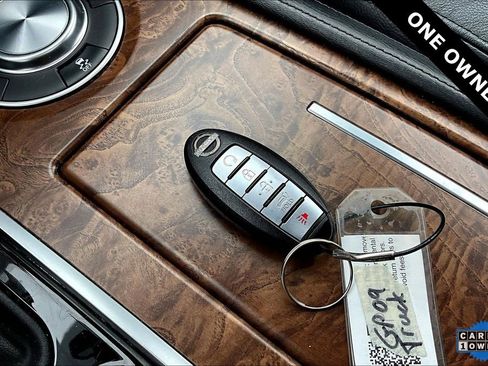 Used 2022 Nissan Armada SL w/ Captain's Chairs Package image 35