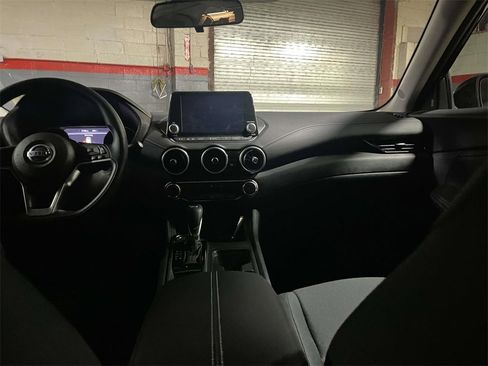 Used 2023 Nissan Sentra SV image 14