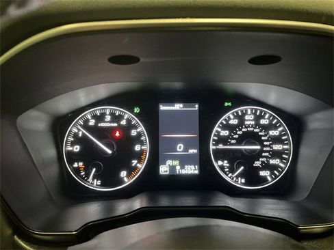 Used 2021 Subaru Outback Limited image 15