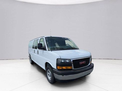 Used 2026 GMC Savana 2500 Extended w/ Driver Convenience Package RWD image 8