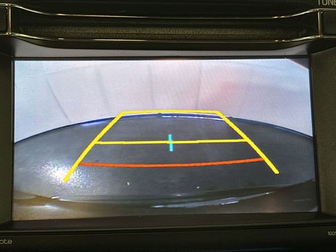 Used 2018 Toyota RAV4 XLE image 21