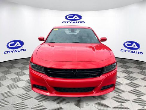 Used 2022 Dodge Charger SXT RWD image 10