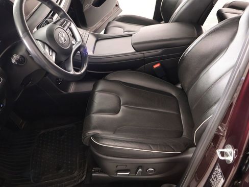 Used 2024 Hyundai Palisade Limited FWD image 12