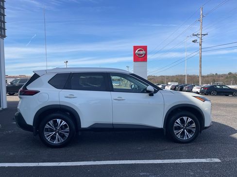 Certified 2023 Nissan Rogue SV w/ SV Premium Package image 23