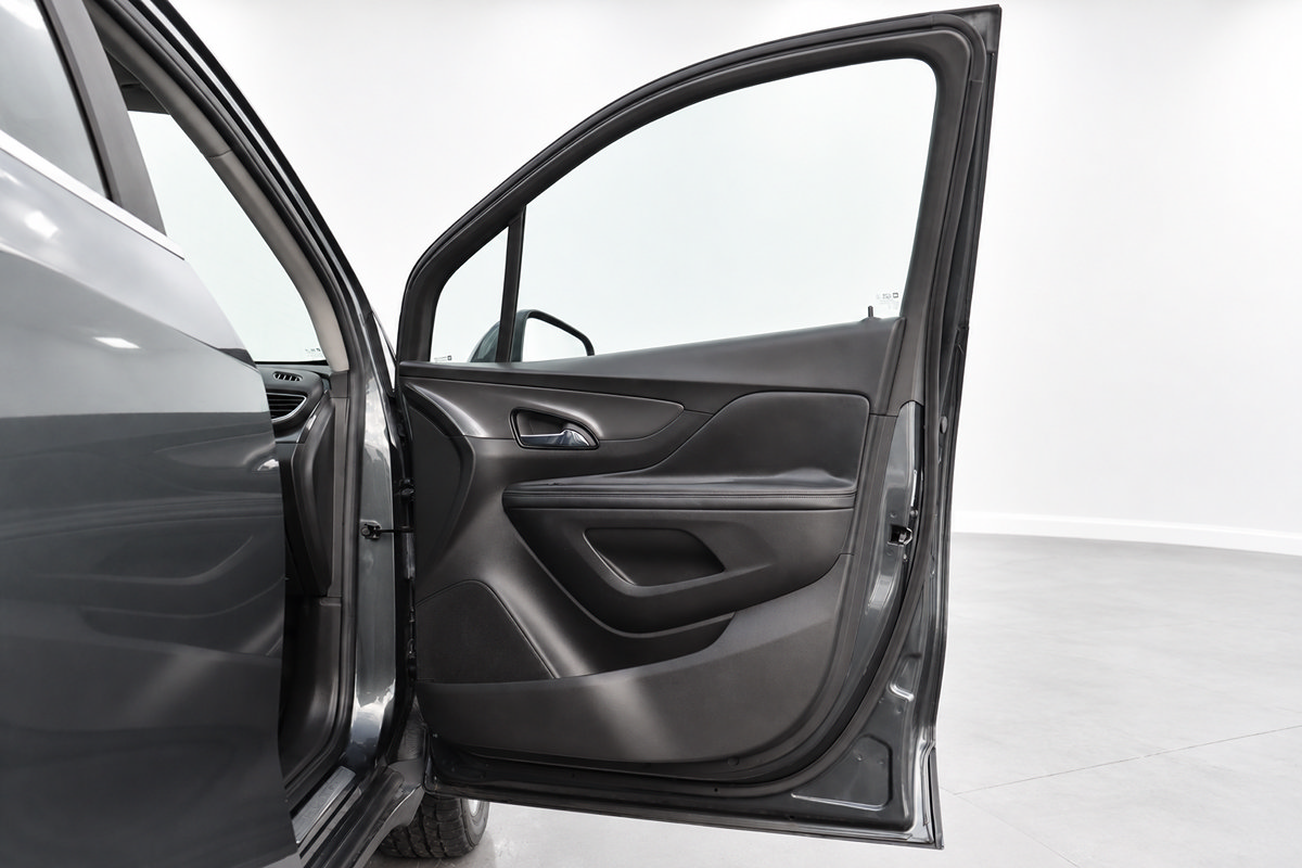 Used 2017 Buick Encore Preferred FWD image 20