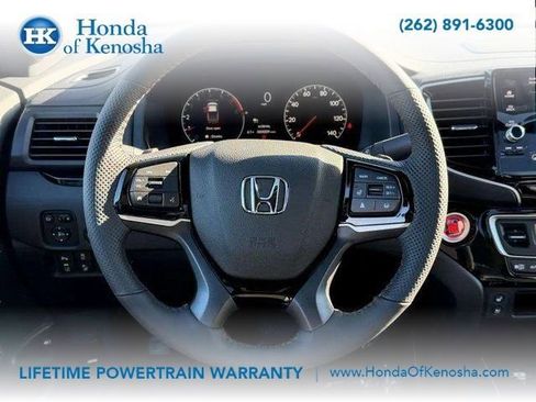 New 2026 Honda Ridgeline Black Edition image 16