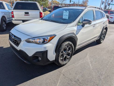 Used 2022 Subaru Crosstrek 2.5i Sport w/ Moonroof Package image 3