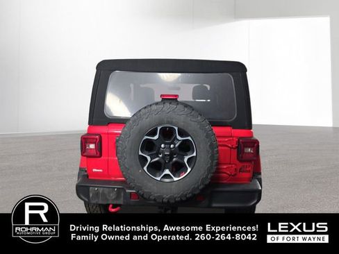 Used 2023 Jeep Wrangler Rubicon w/ LED Lighting Group AWD/4WD image 9