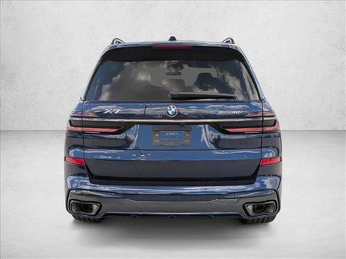 New 2027 BMW X7 xDrive40i w/ Executive Package AWD/4WD image 8