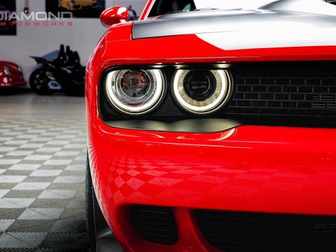 Used 2015 Dodge Challenger SRT Hellcat RWD image 47