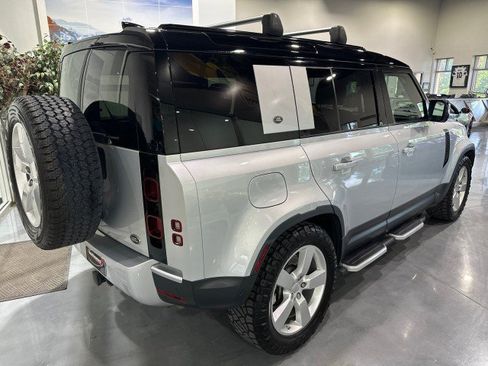 Used 2020 Land Rover Defender 110 First Edition AWD/4WD image 2