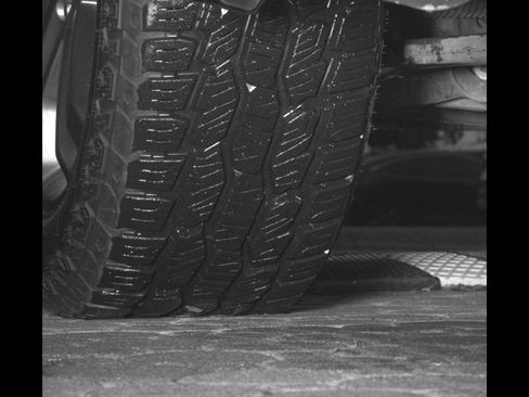 Used 2021 Ford F150 XLT w/ Equipment Group 302A High image 13