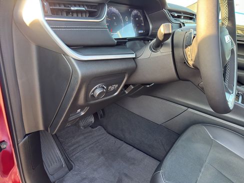 New 2025 Jeep Grand Cherokee L Altitude AWD/4WD image 13