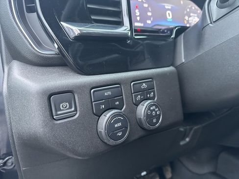 Used 2023 Chevrolet Silverado 1500 RST image 12