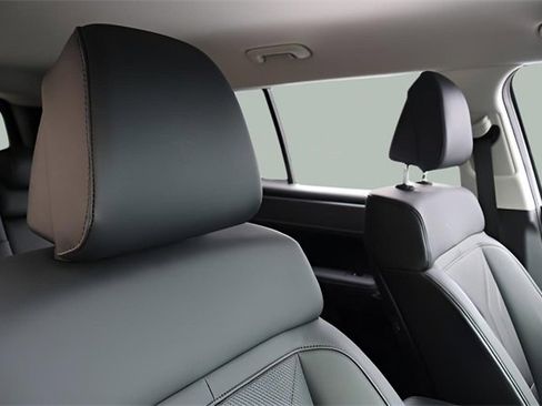 Used 2025 Hyundai Santa Fe SEL image 19