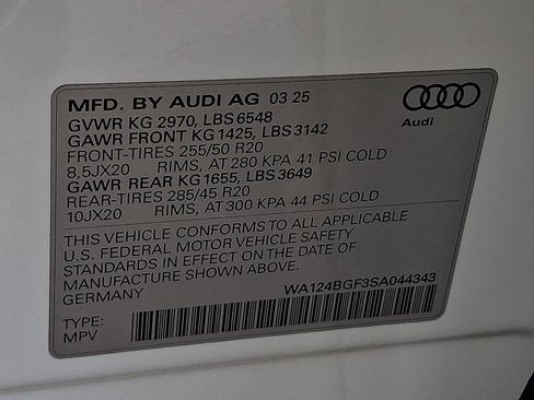 Certified 2025 Audi Q6 e-tron Premium Plus w/ Premium Plus AWD/4WD image 28